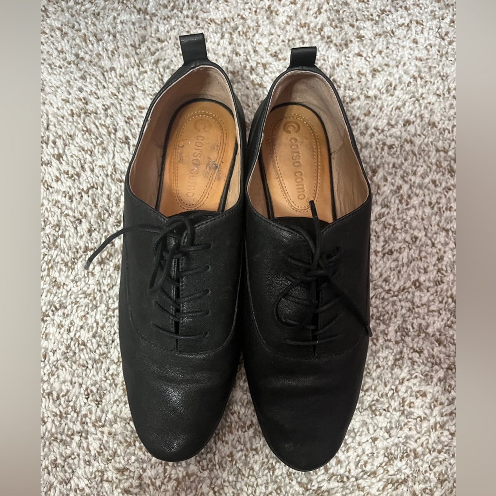 Corso Como Black Flat Oxford style shoes Size 6.5